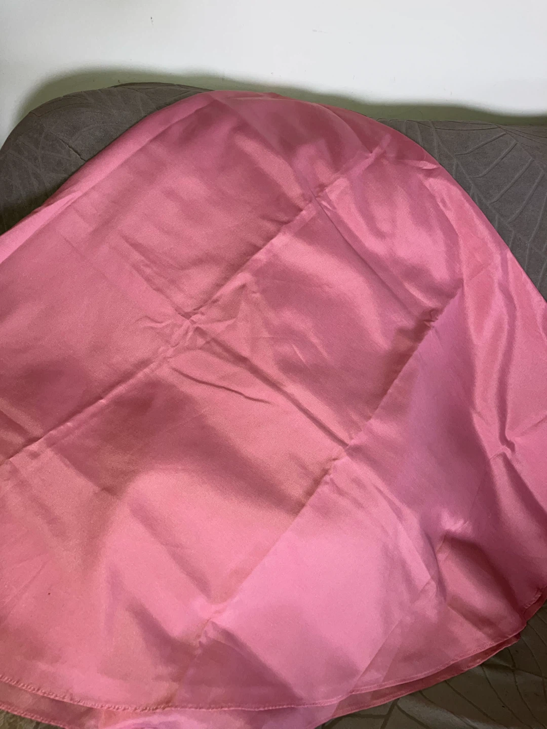 Pink Satin Tablecloth-70” Diameter