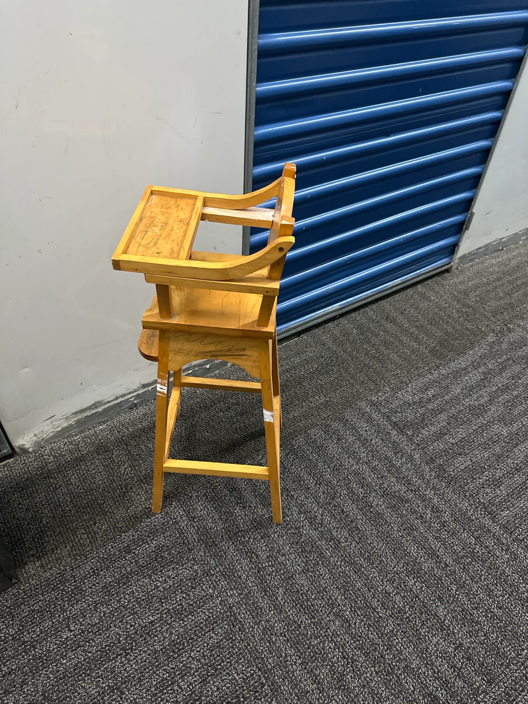 Wooden High Chair with Tray - photo 2