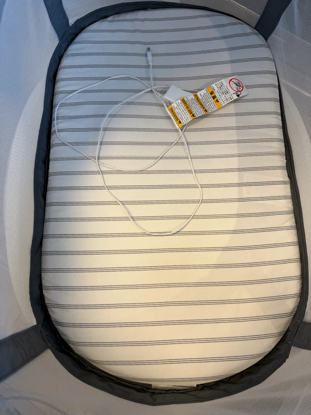 Graco Sense2Snooze Smart Bassinet – Like New - photo 2