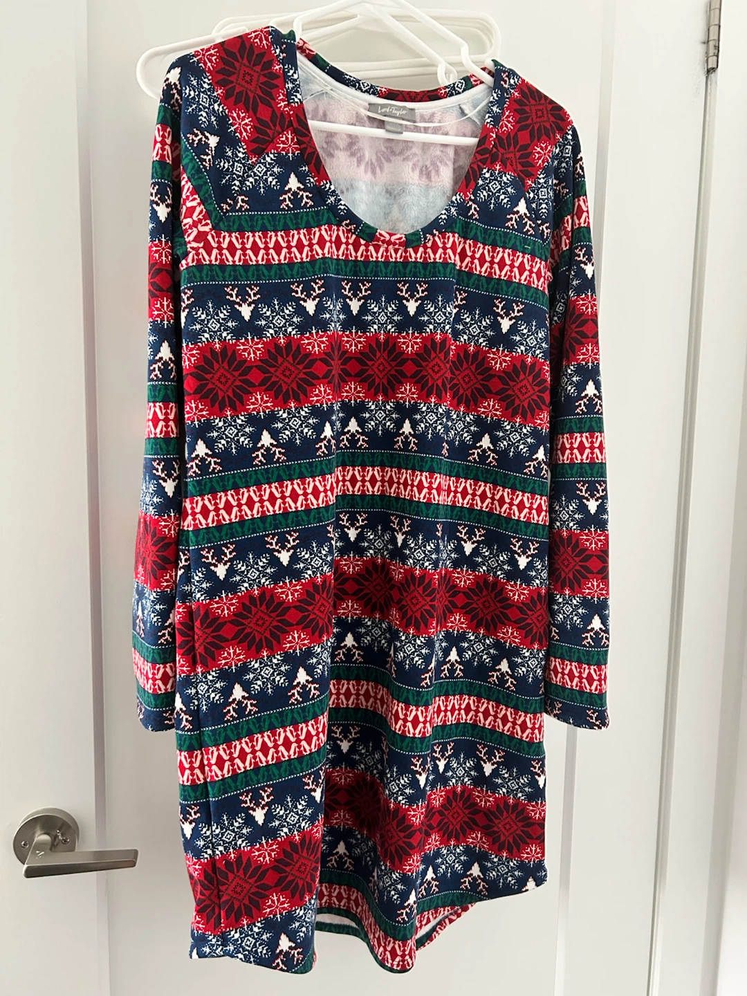 Lord & Taylor Long Sleeve Nightgown