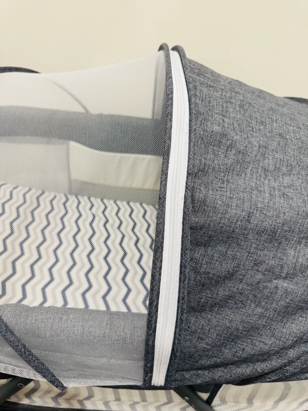 Grey Bassinet with Mosquito Netting - photo 3