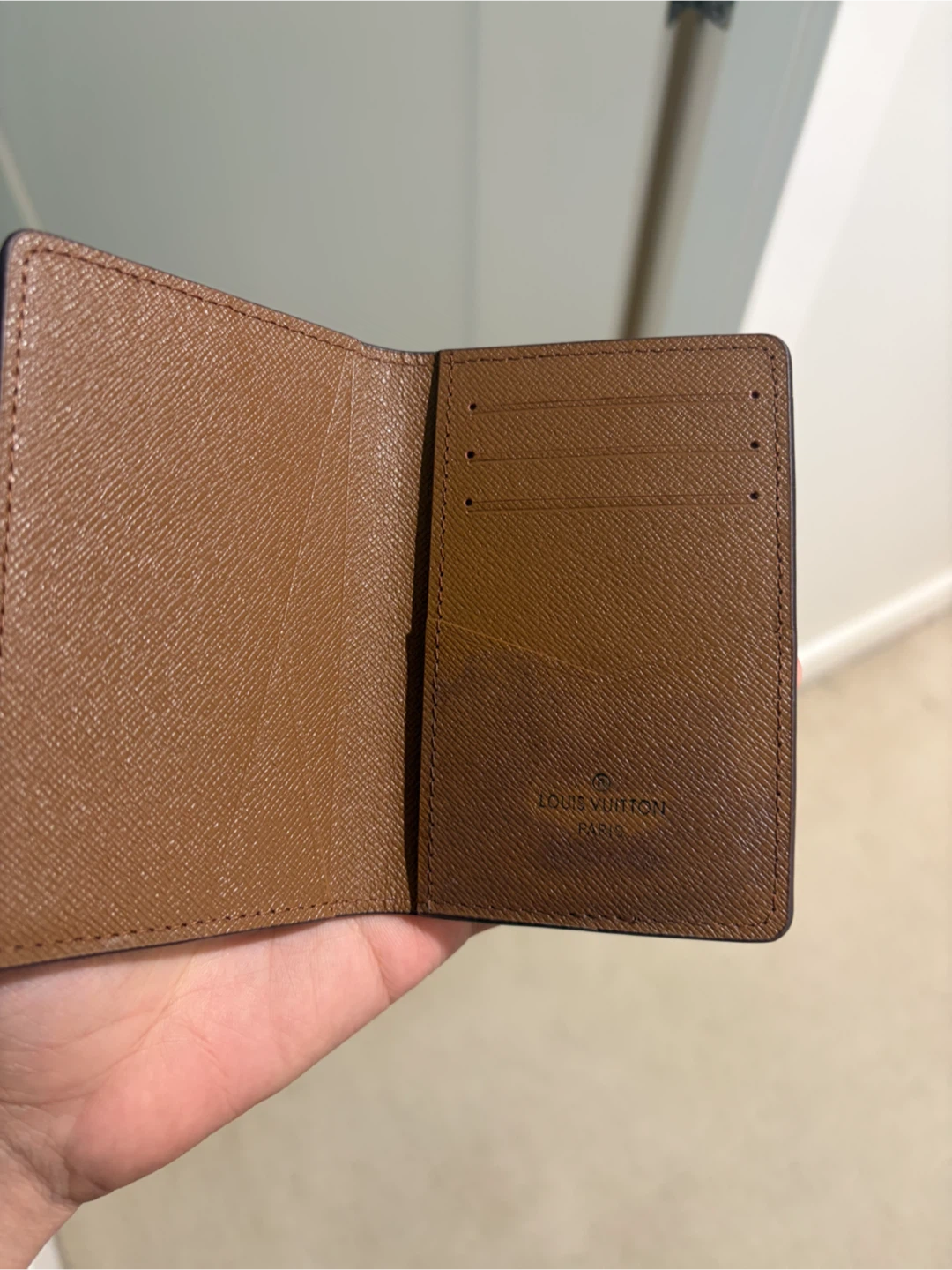 Louis Vuitton Monogram Card Holder - photo 2
