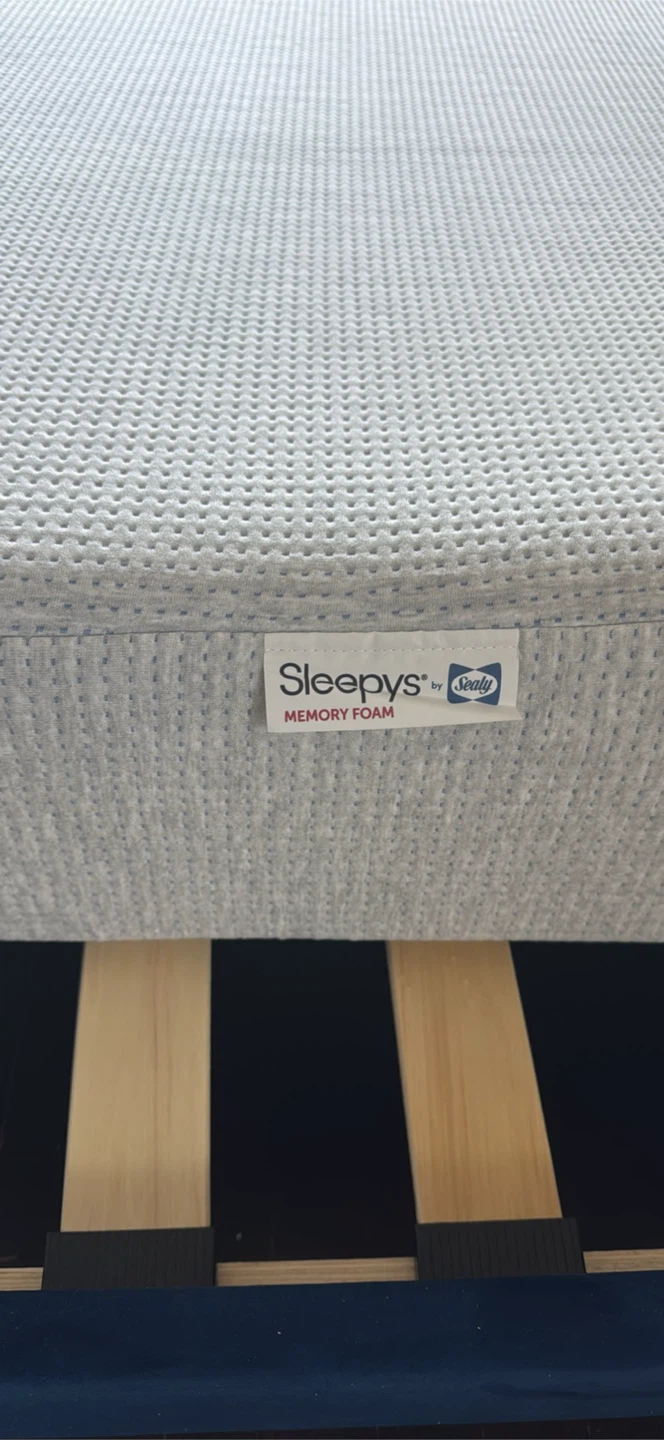 Sleepys by Sealy Memory Foam Mattress - Firm 8" - Twin XL - photo 3