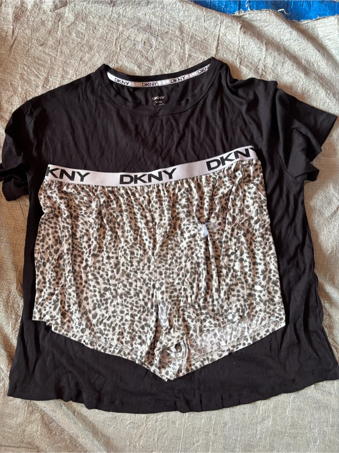 DKNY Black T-Shirt and Leopard Print Boxer Briefs Set - XL