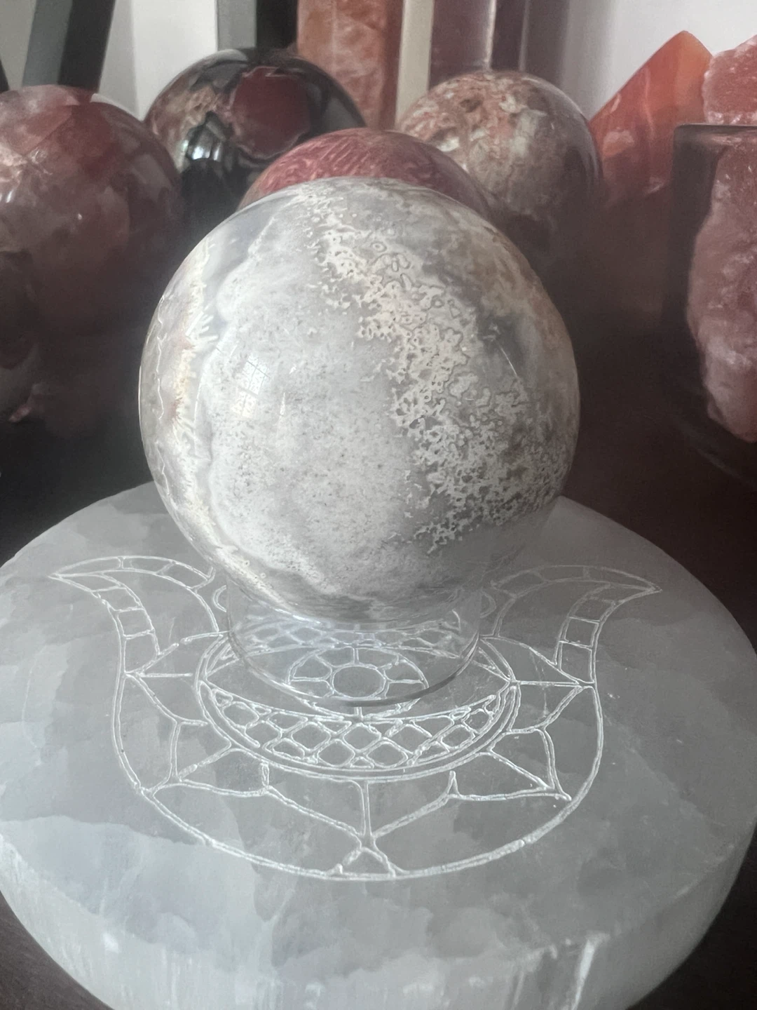 MEXICAN LACE AGATE SPHERE - photo 2