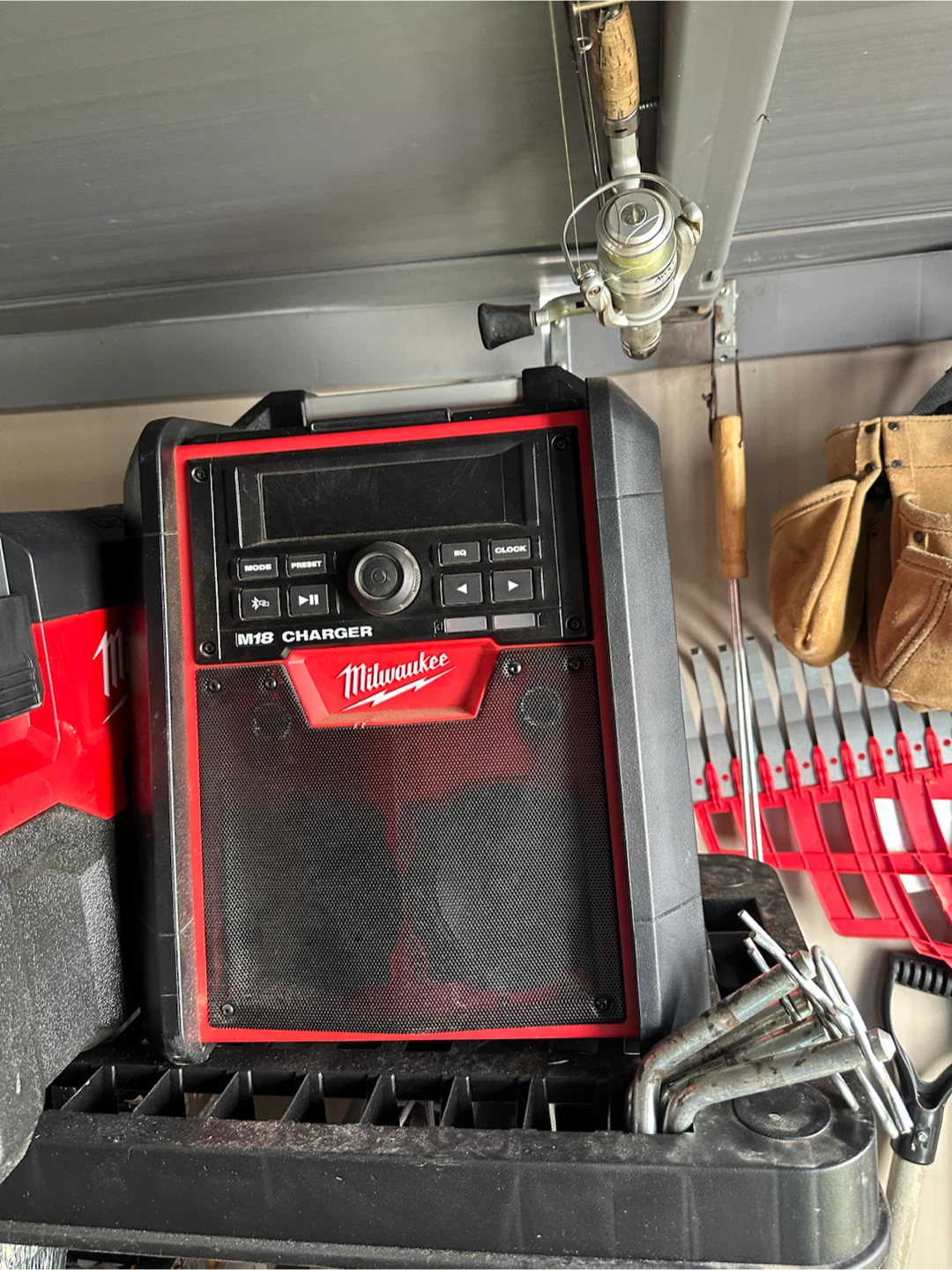 Milwaukee M18 Charger Radio