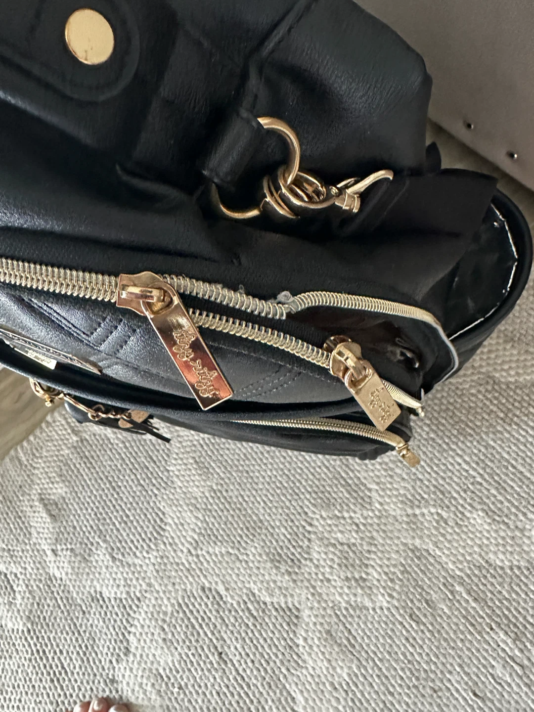 Itzy Ritzy Black Quilted Diaper Backpack - photo 4
