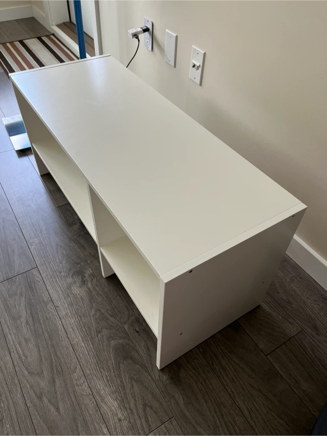 White TV Stand / TV Console (90 × 35 × 40 cm) - photo 3