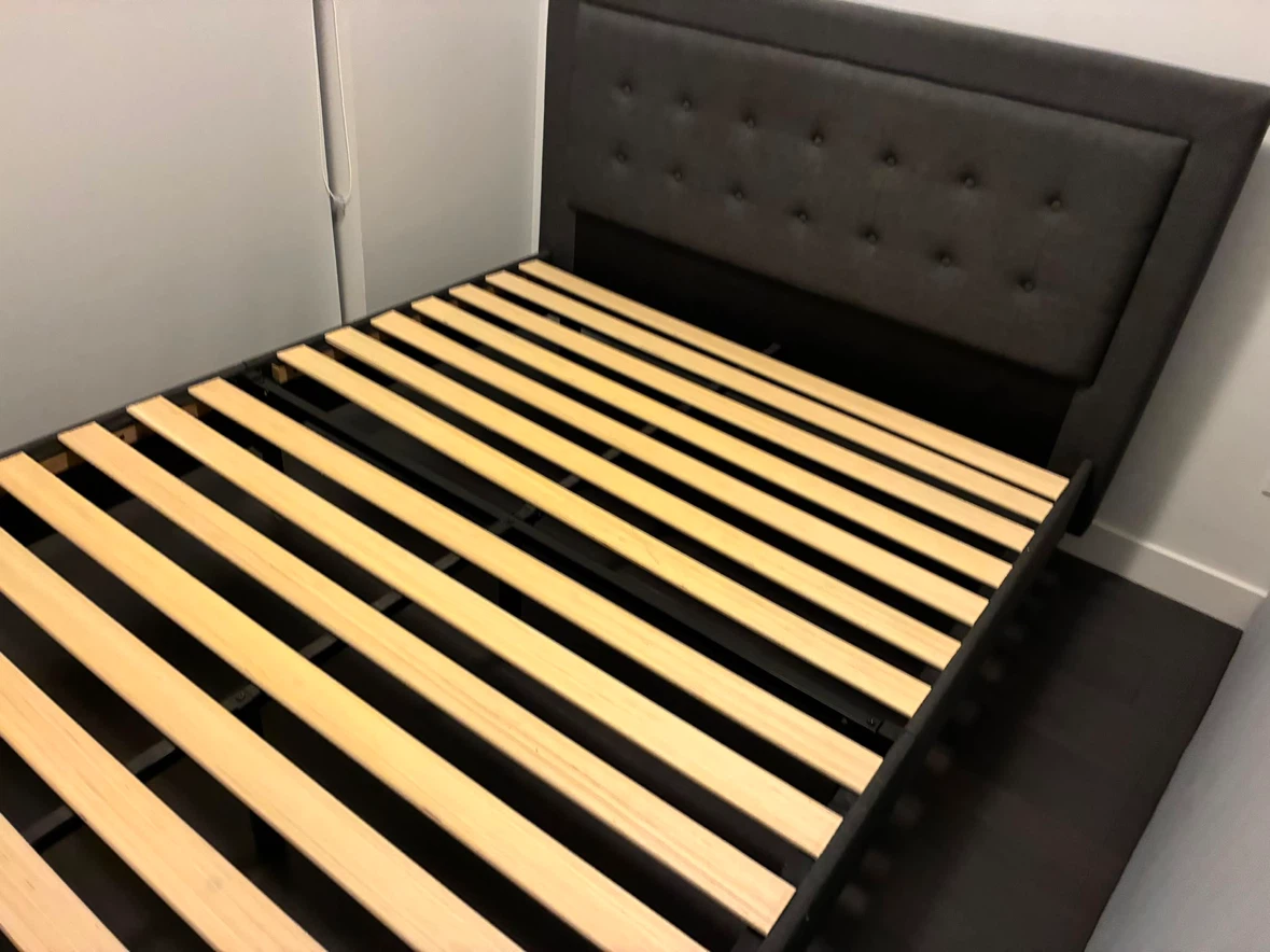 Queen bed frame - excellent condition