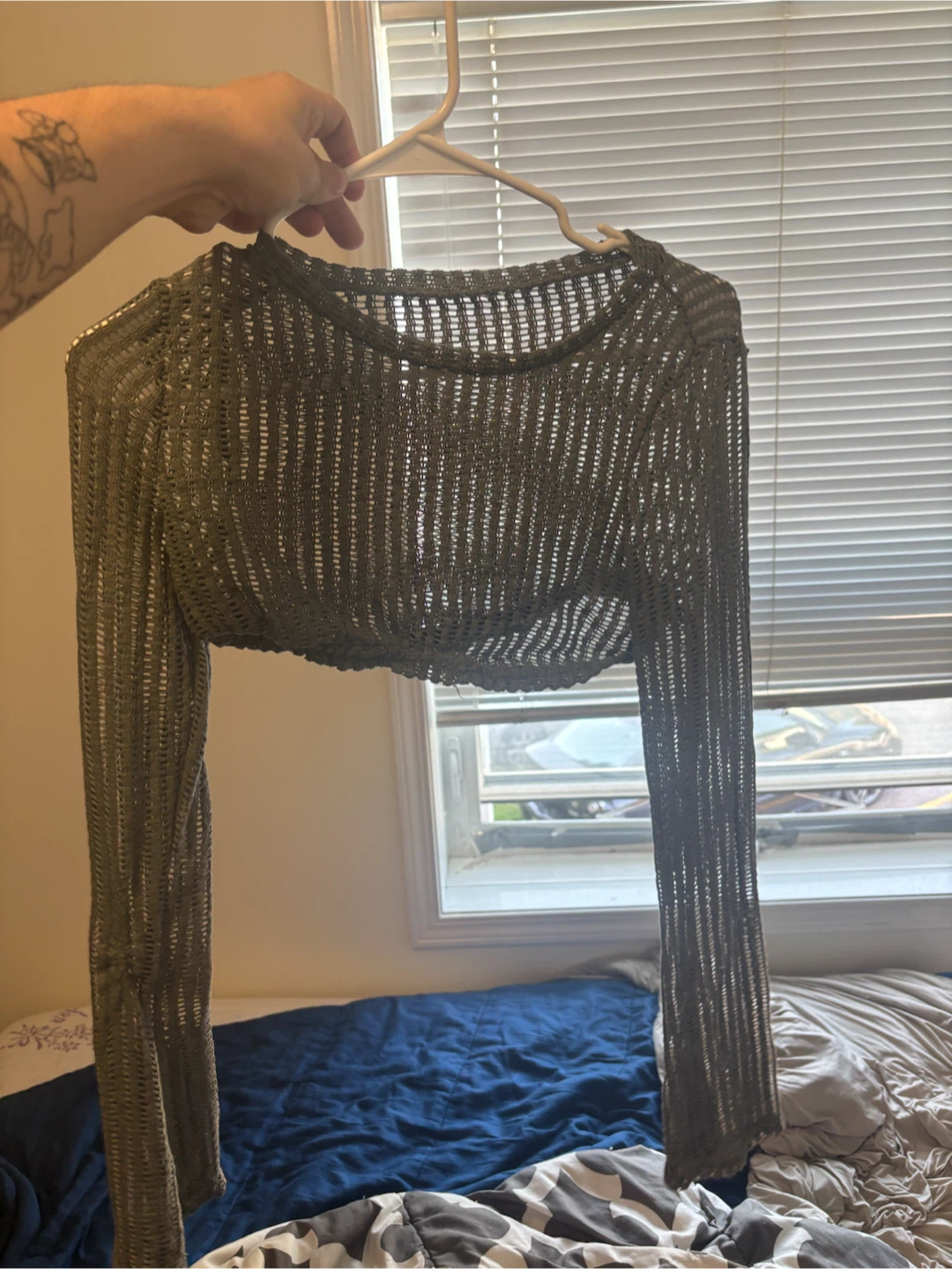 Women’s clothing size M and L