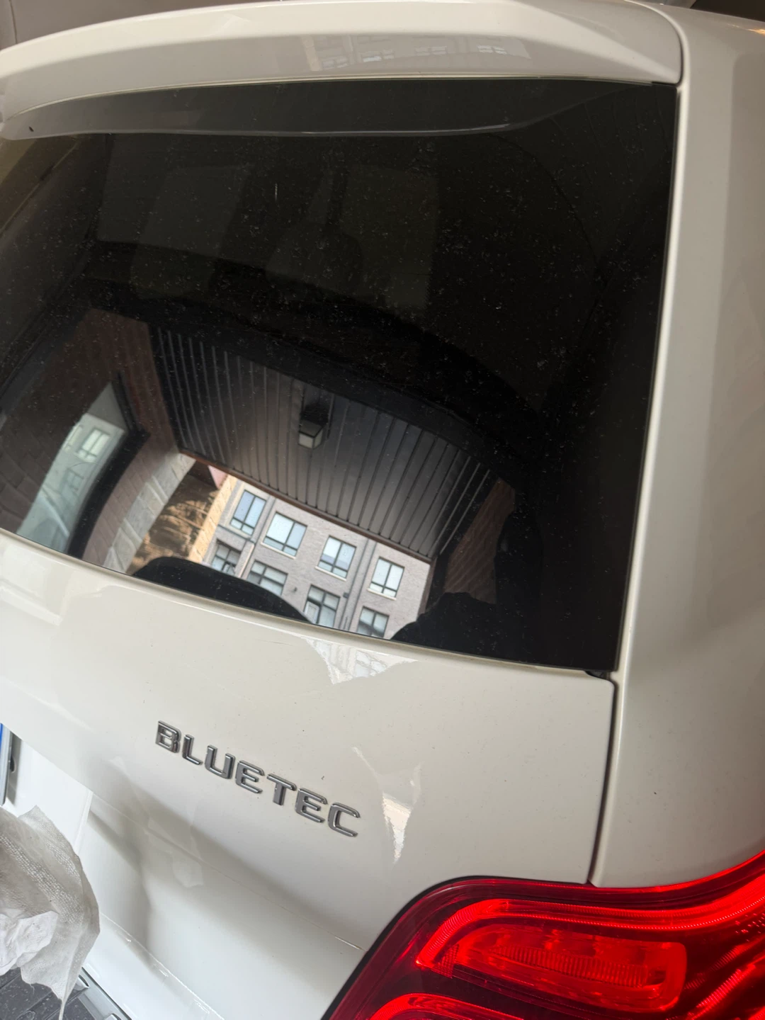 White Mercedes-Benz GLK 250 Bluetec - photo 3