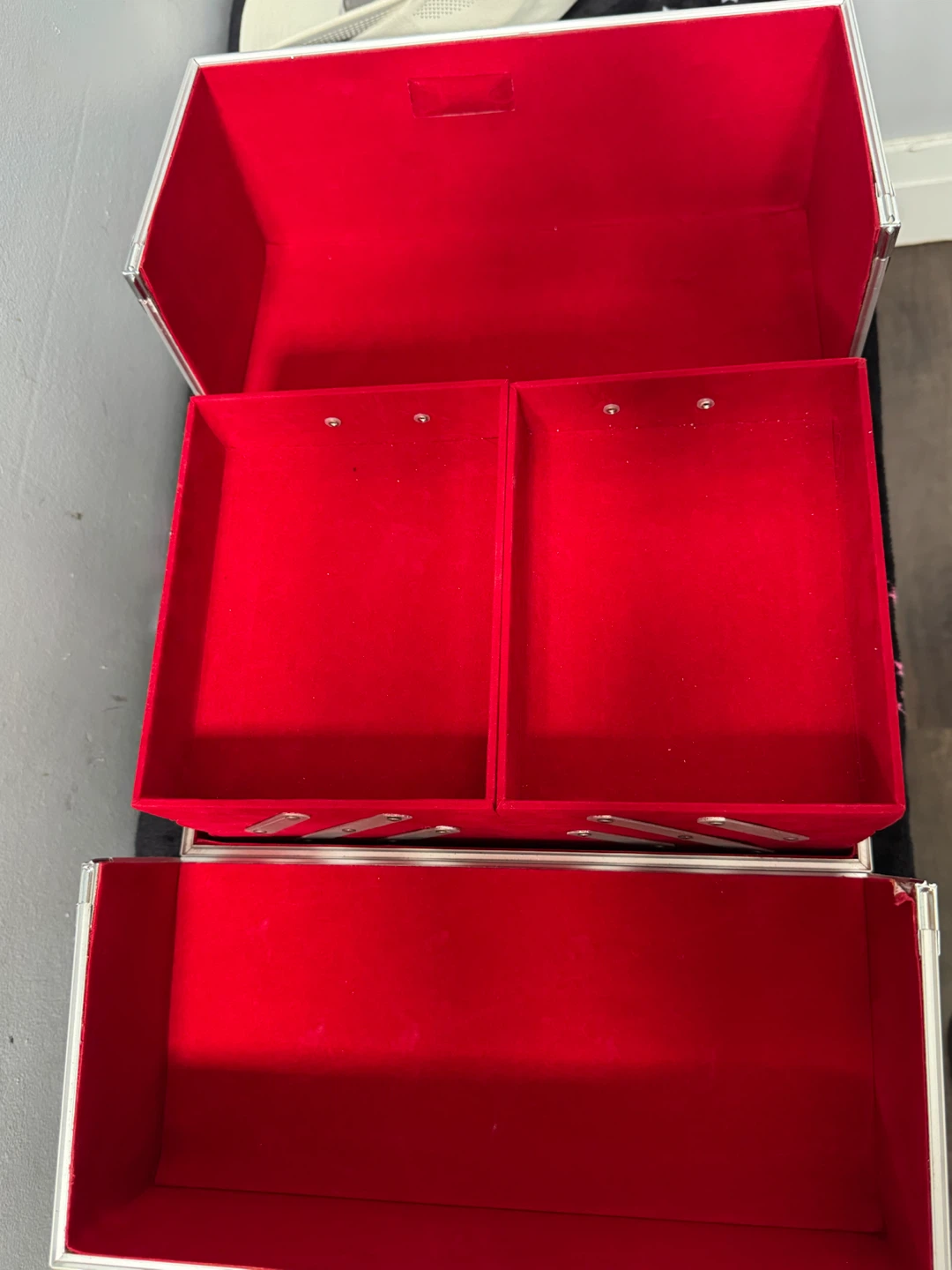 Sparkly Black & White Makeup Train Case - photo 3