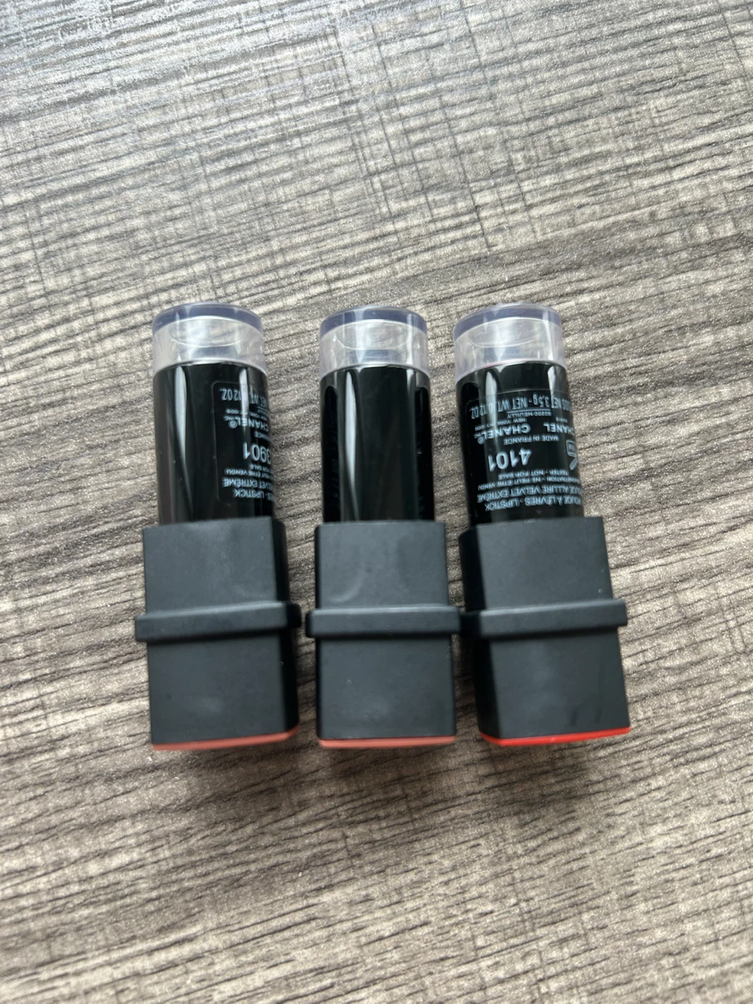 Chanel Rouge Allure Velvet Extreme Lipsticks - 3 Shades - photo 2