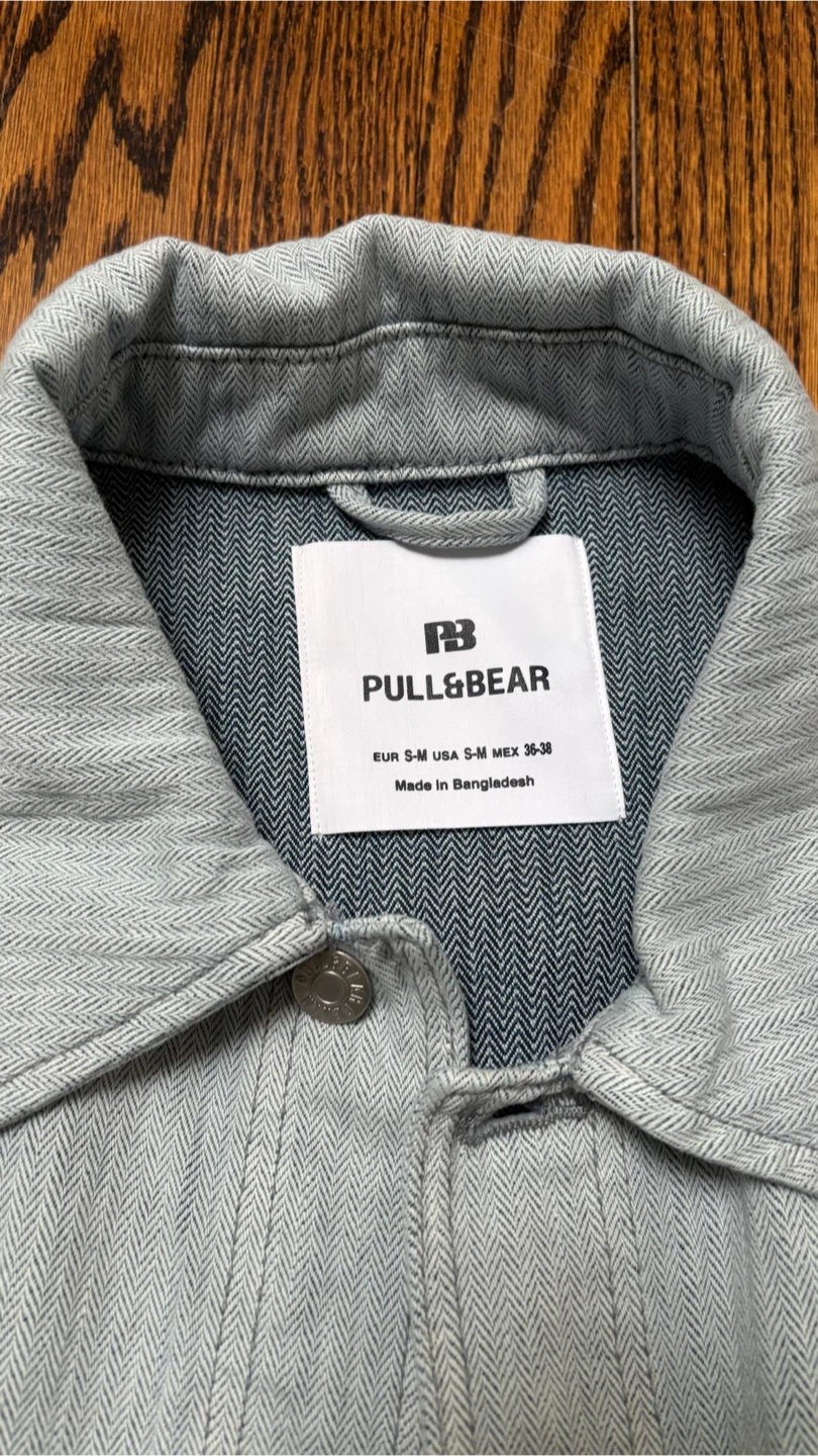 Pull & Bear Denim Jacket and Zara Denim Shorts - photo 4