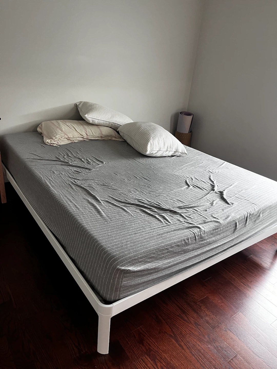 White Metal Bed Frame + mattress