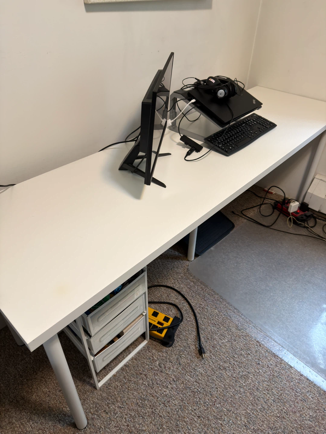 White Desk