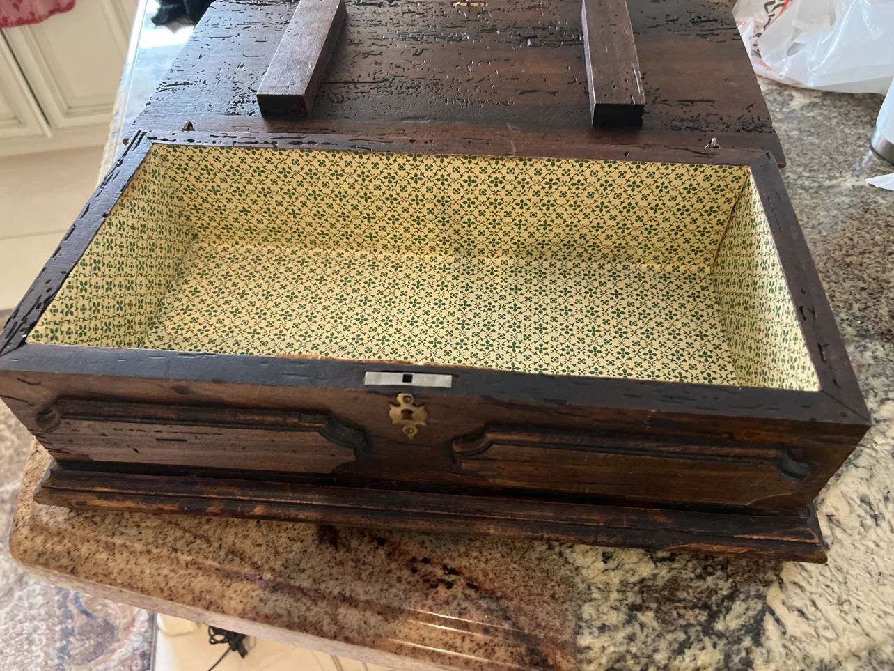 Vintage Wooden Trinket Box with Lock - photo 2