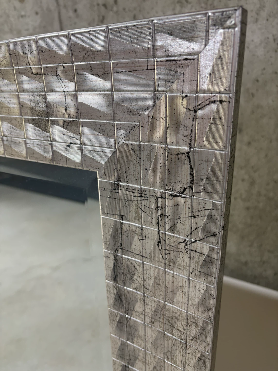 Decorative Wall Mirror - photo 2