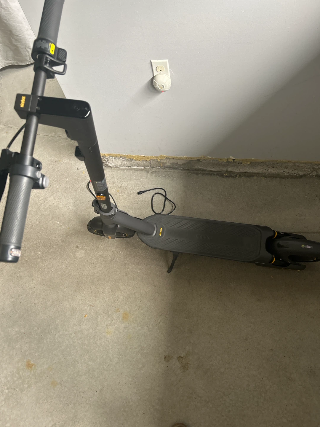 Segway Ninebot G2 max Electric Scooter - photo 3