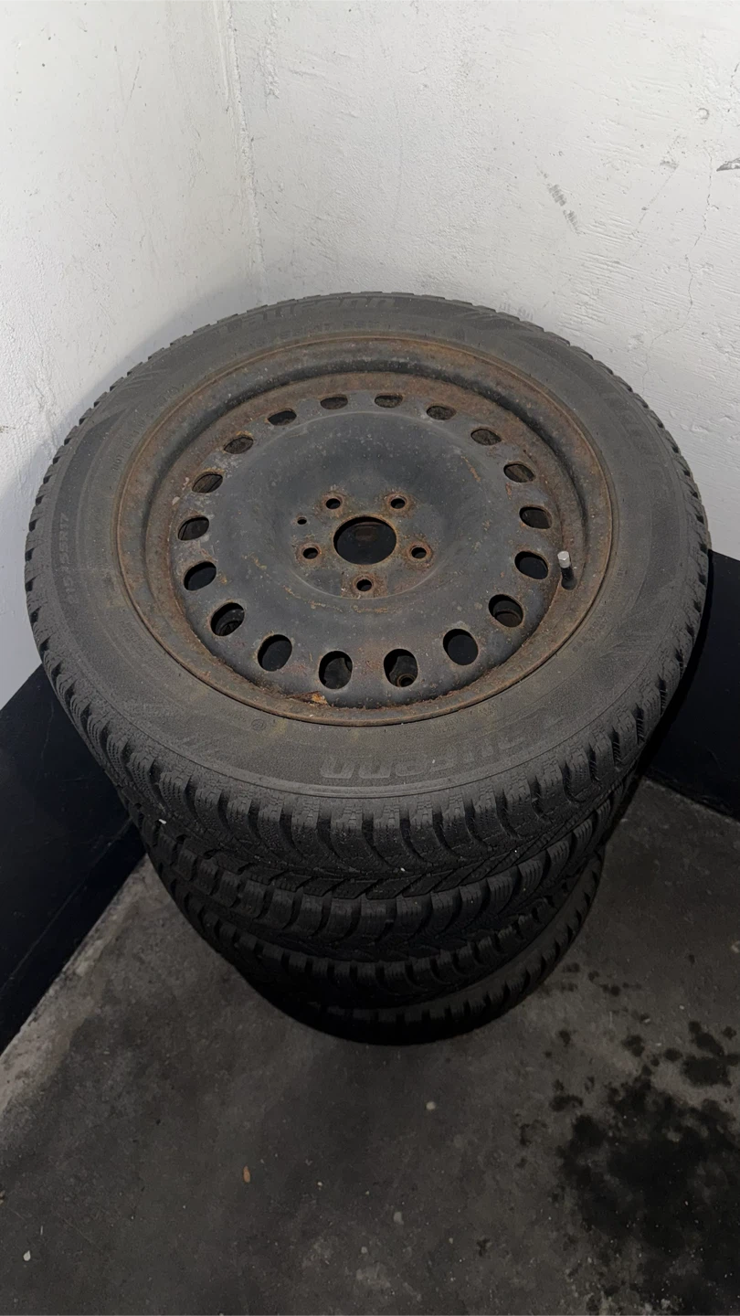 $150 Laufenn Winter Tires and Rims 215/55/17 5x114.3