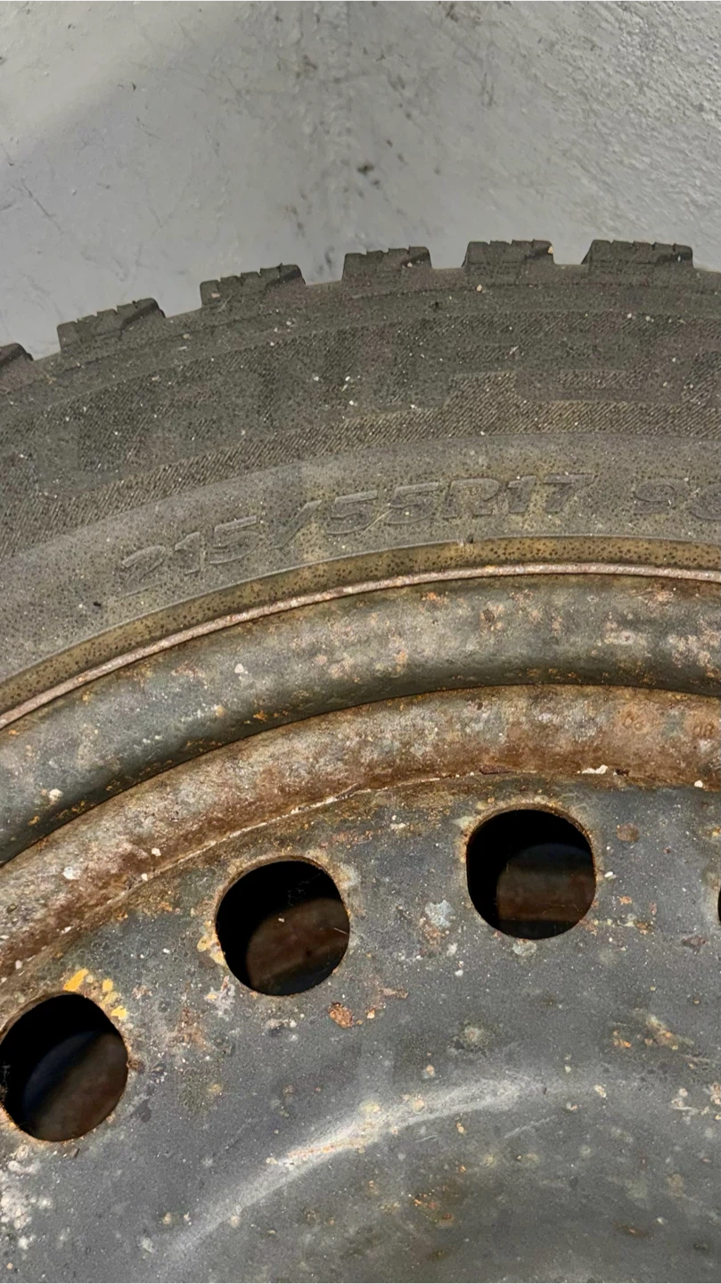$150 Laufenn Winter Tires and Rims 215/55/17 5x114.3 - photo 2