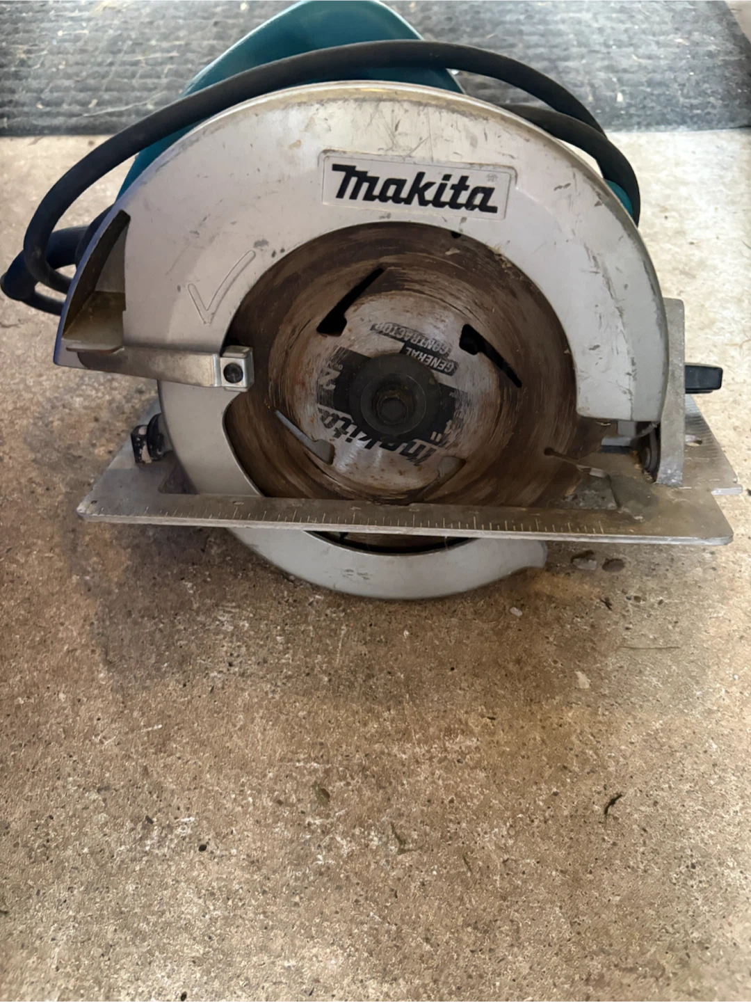 2 Makita Circular Saws - photo 2