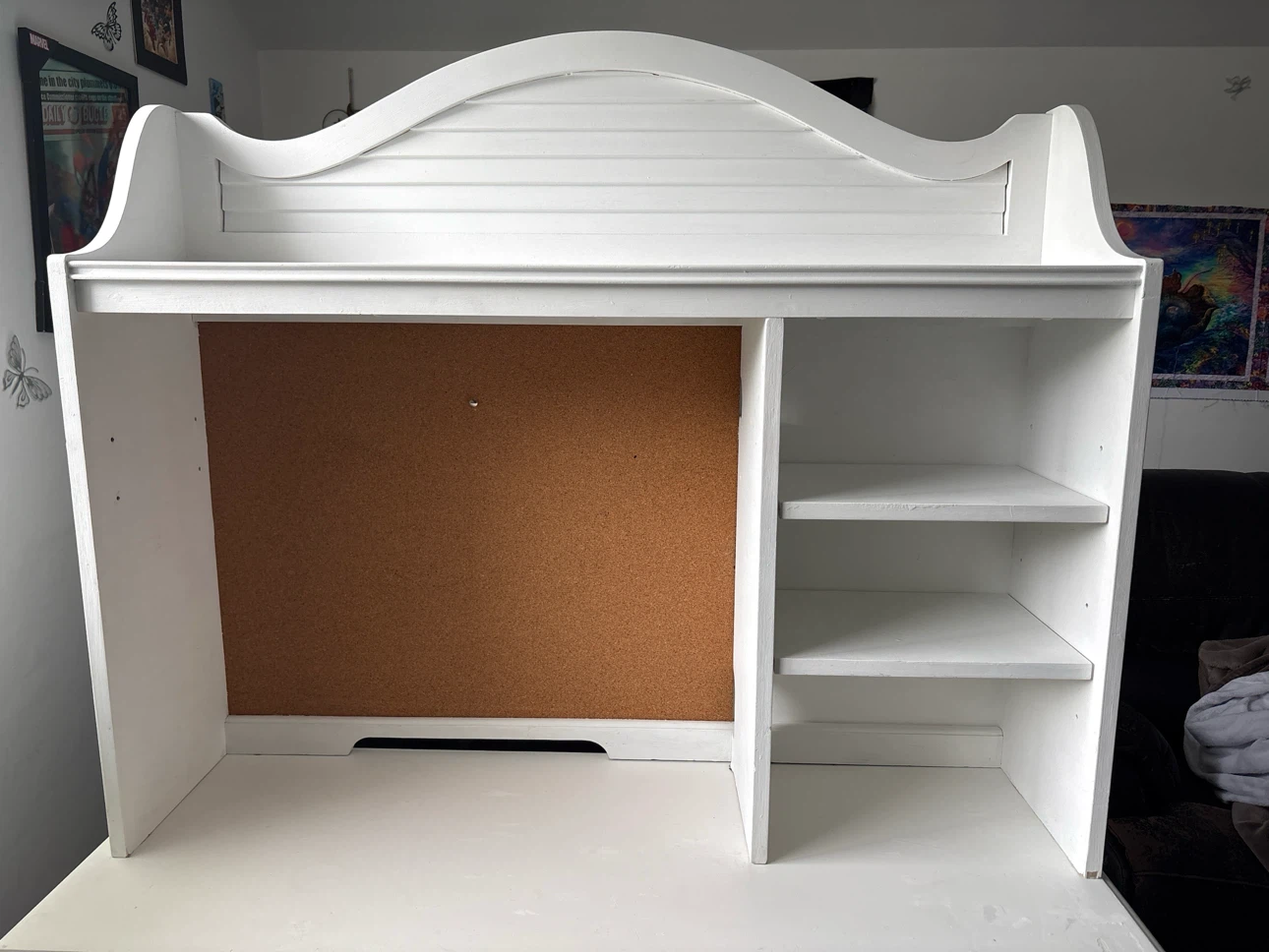 White Kid's Desk with Hutch and Chair - photo 2
