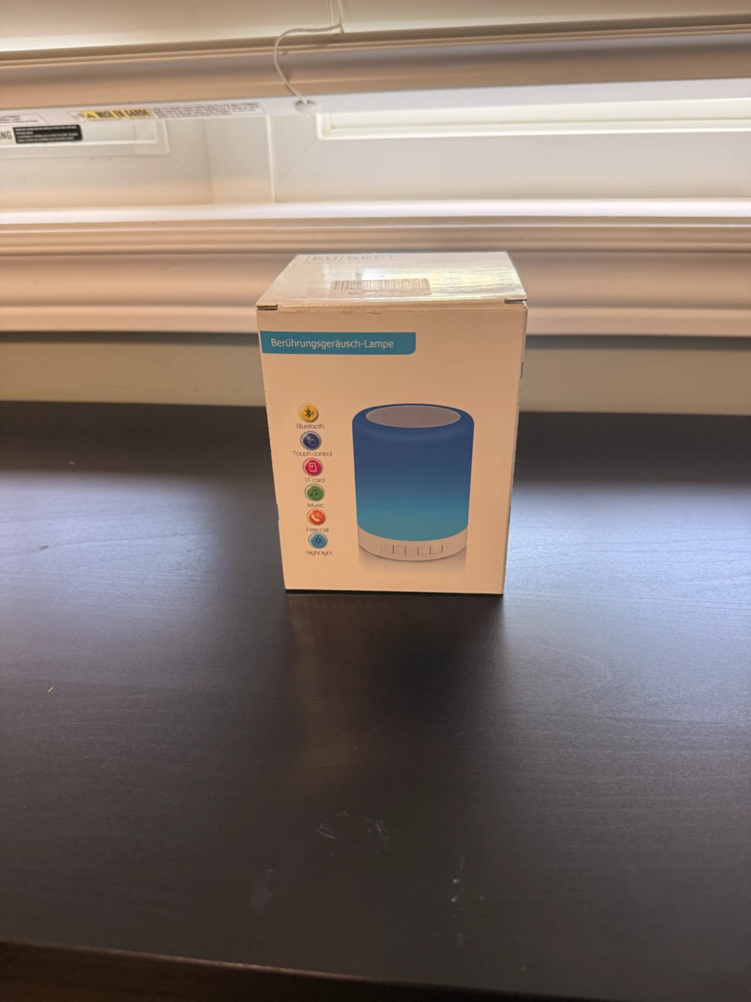 White Touch Sound Lamp with Bluetooth