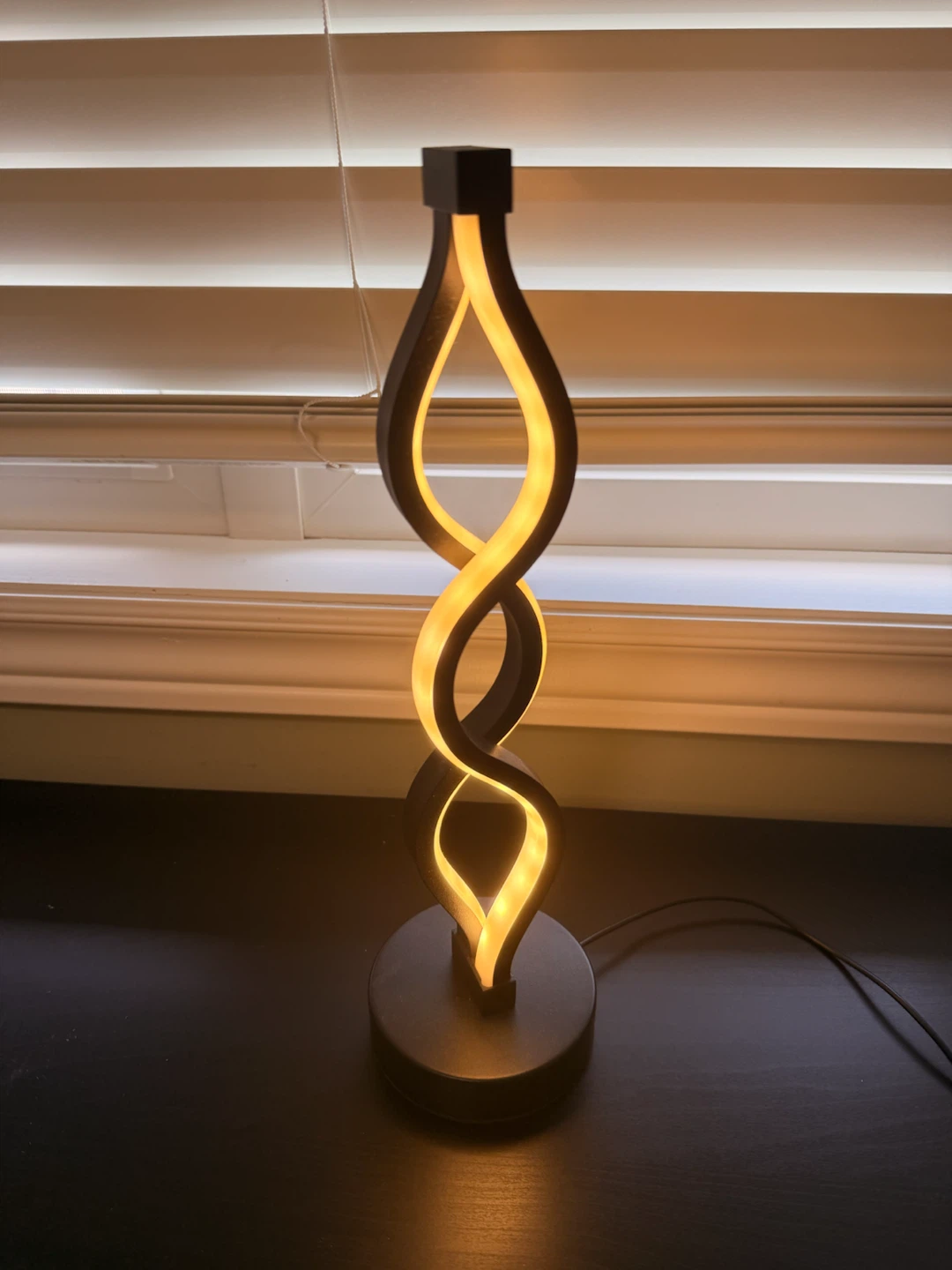 Modern LED Table Lamp - photo 3
