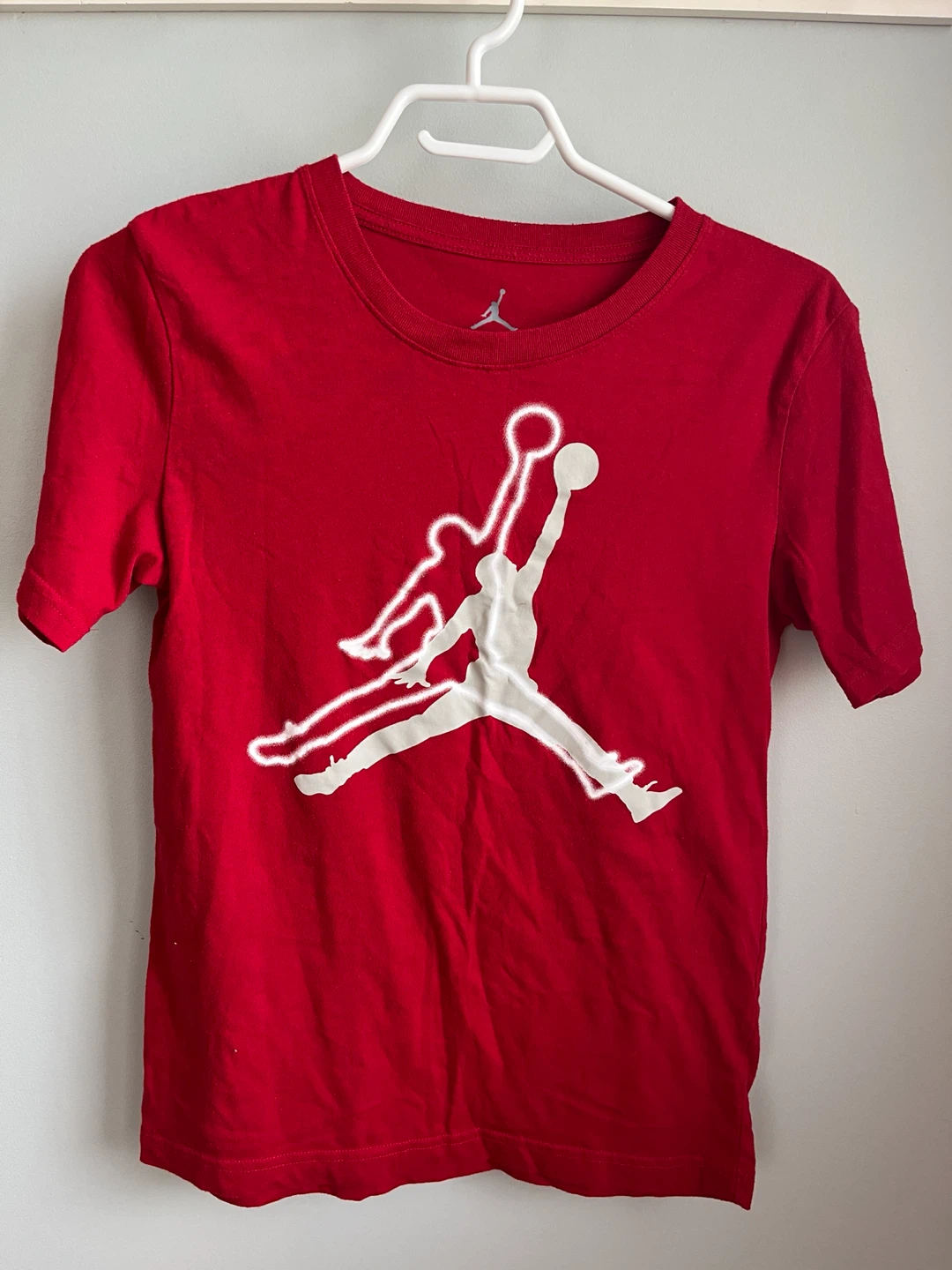 Jordan Red T-Shirt - Size L