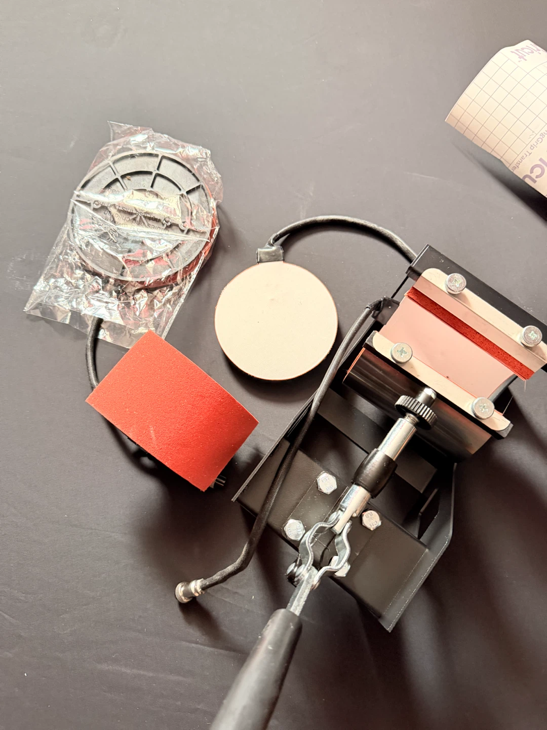8-in-1 Heat Press with mug/hat/plate attachments - photo 3