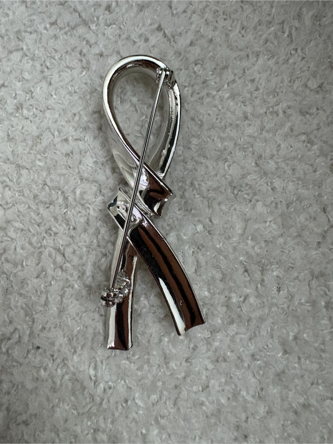 Dior Silver Tone Ribbon Brooch - photo 2