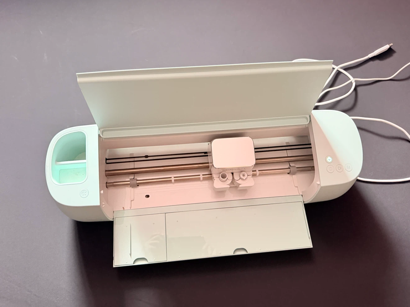 Cricut Explore 3 Cutting Machine - photo 2