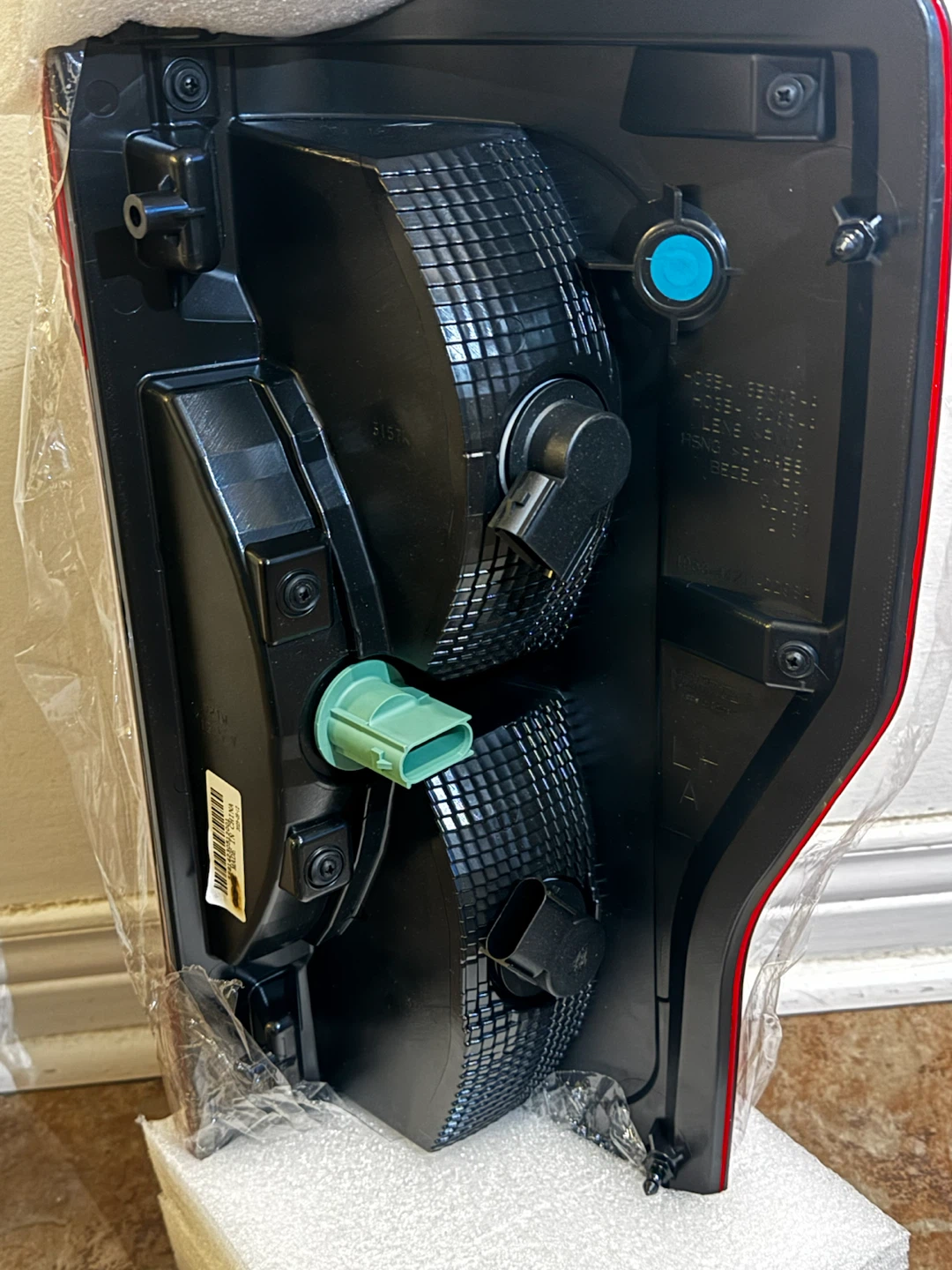 Brand new aftermarket tail light for 2017-2019 Ford Super Duty - photo 4
