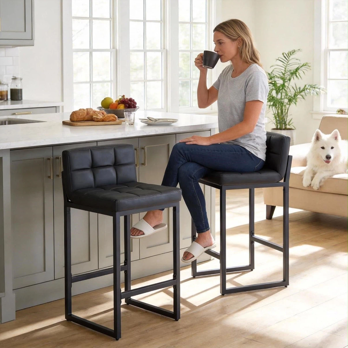 Set of 2 Black Faux Leather Bar Stools