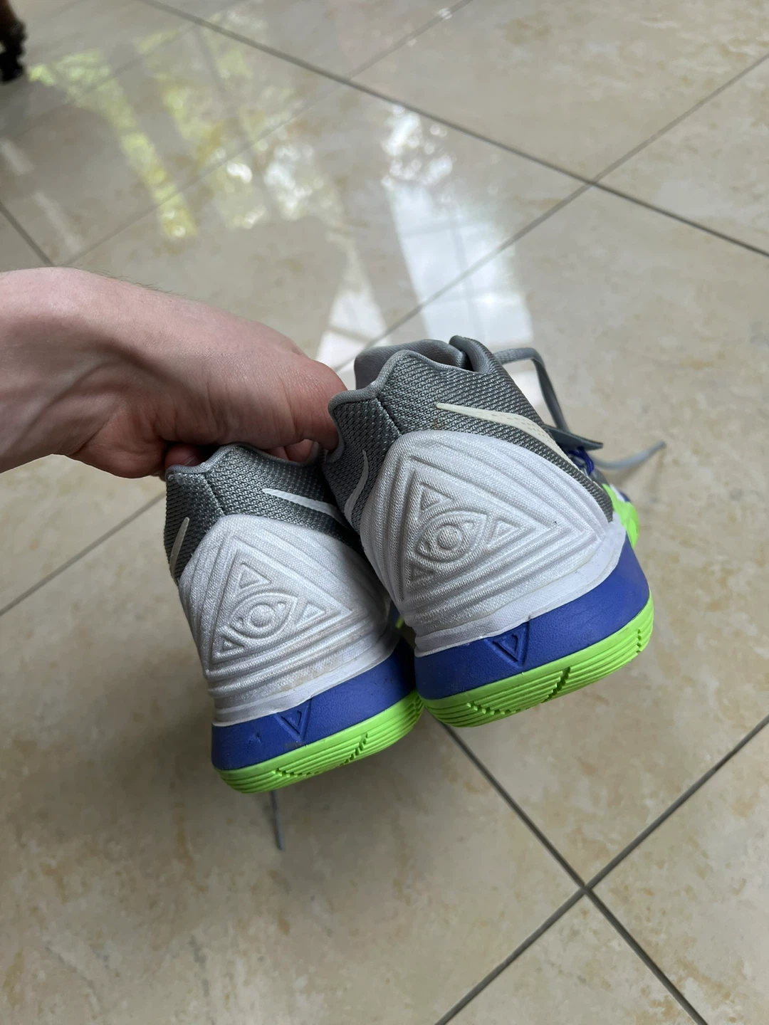 Nike Kyrie 5 "All-Seeing Eye" Basketball Shoes - photo 4