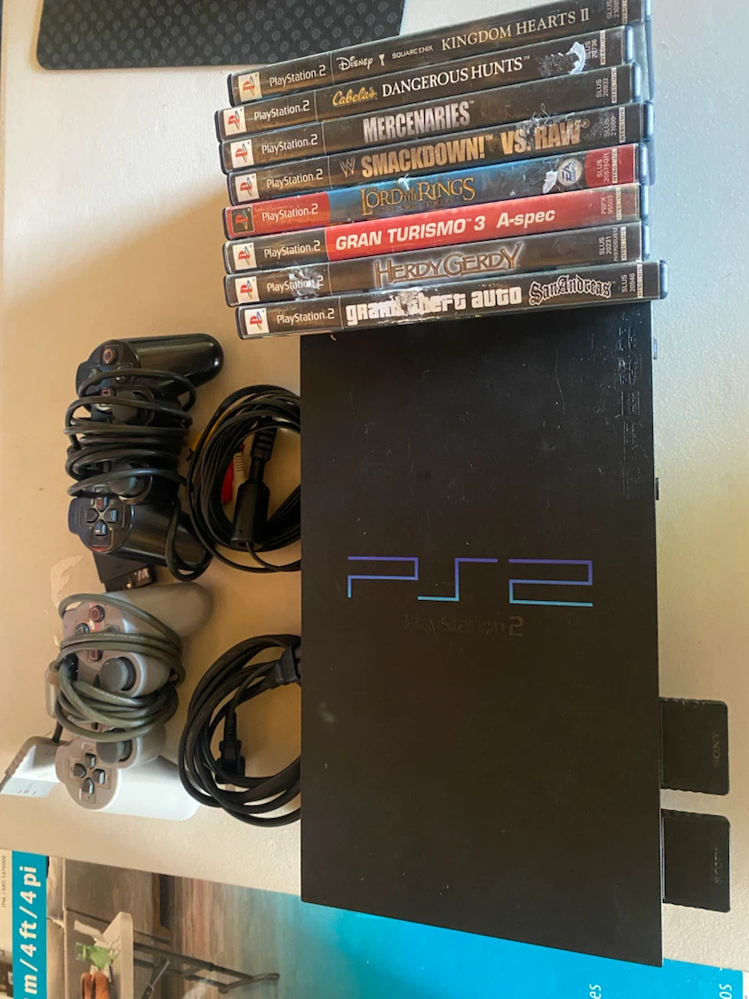 Sony PlayStation 2 Fat Console + Cables  Bundle