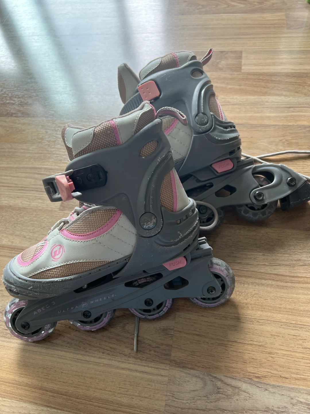 Kids adjustable rollerblades - photo 2