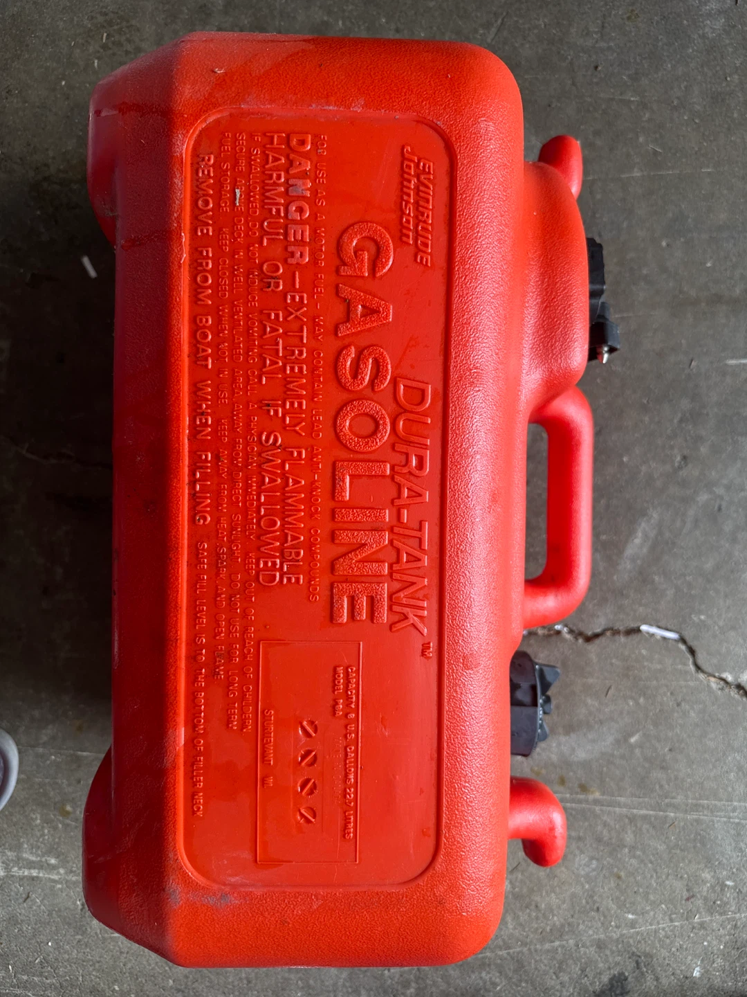 Evinrude Johnson Dura-Tank Gasoline Fuel Can 6 Gallon