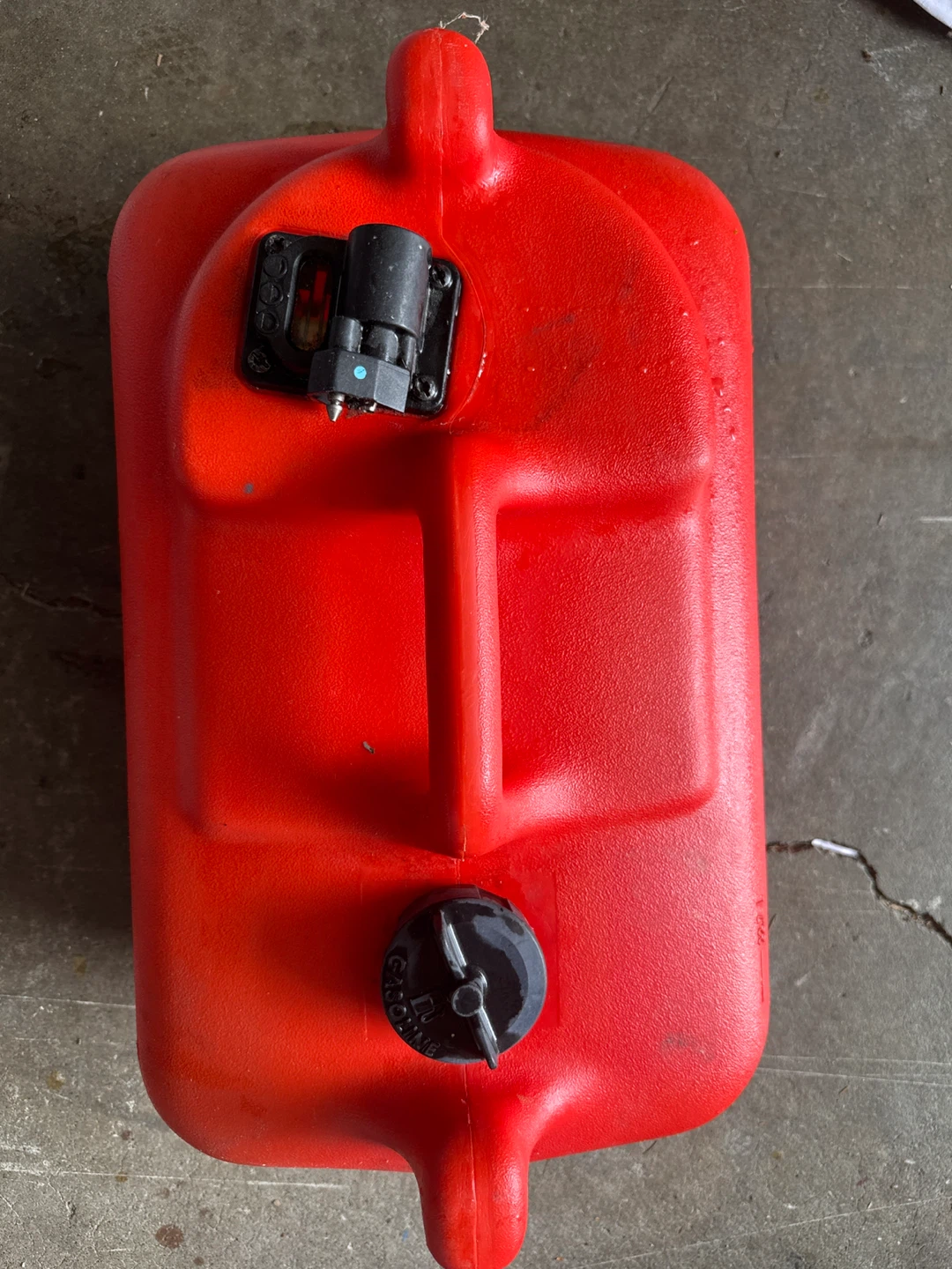 Evinrude Johnson Dura-Tank Gasoline Fuel Can 6 Gallon - photo 2