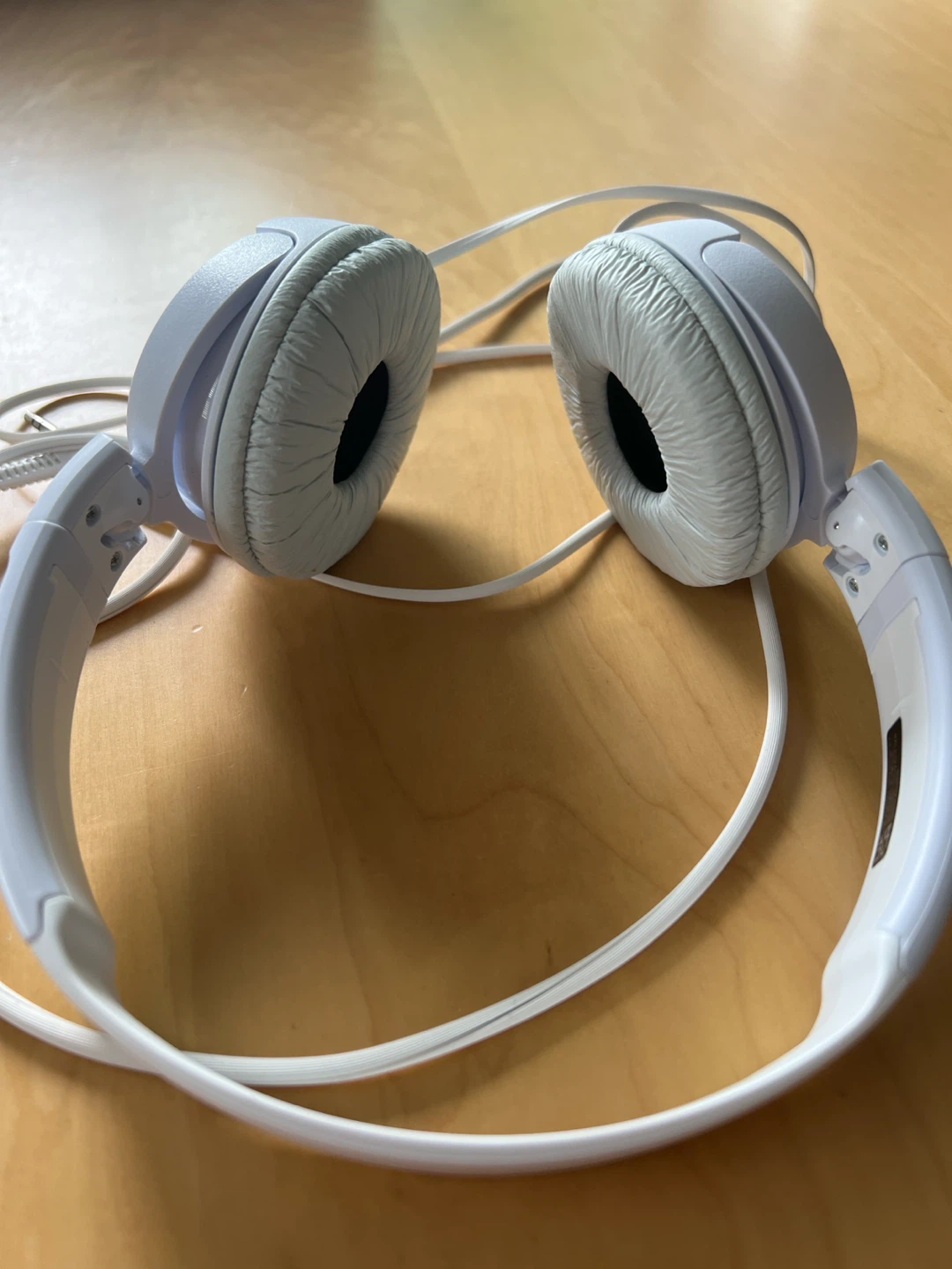 Sony White On-Ear Headphones - photo 2