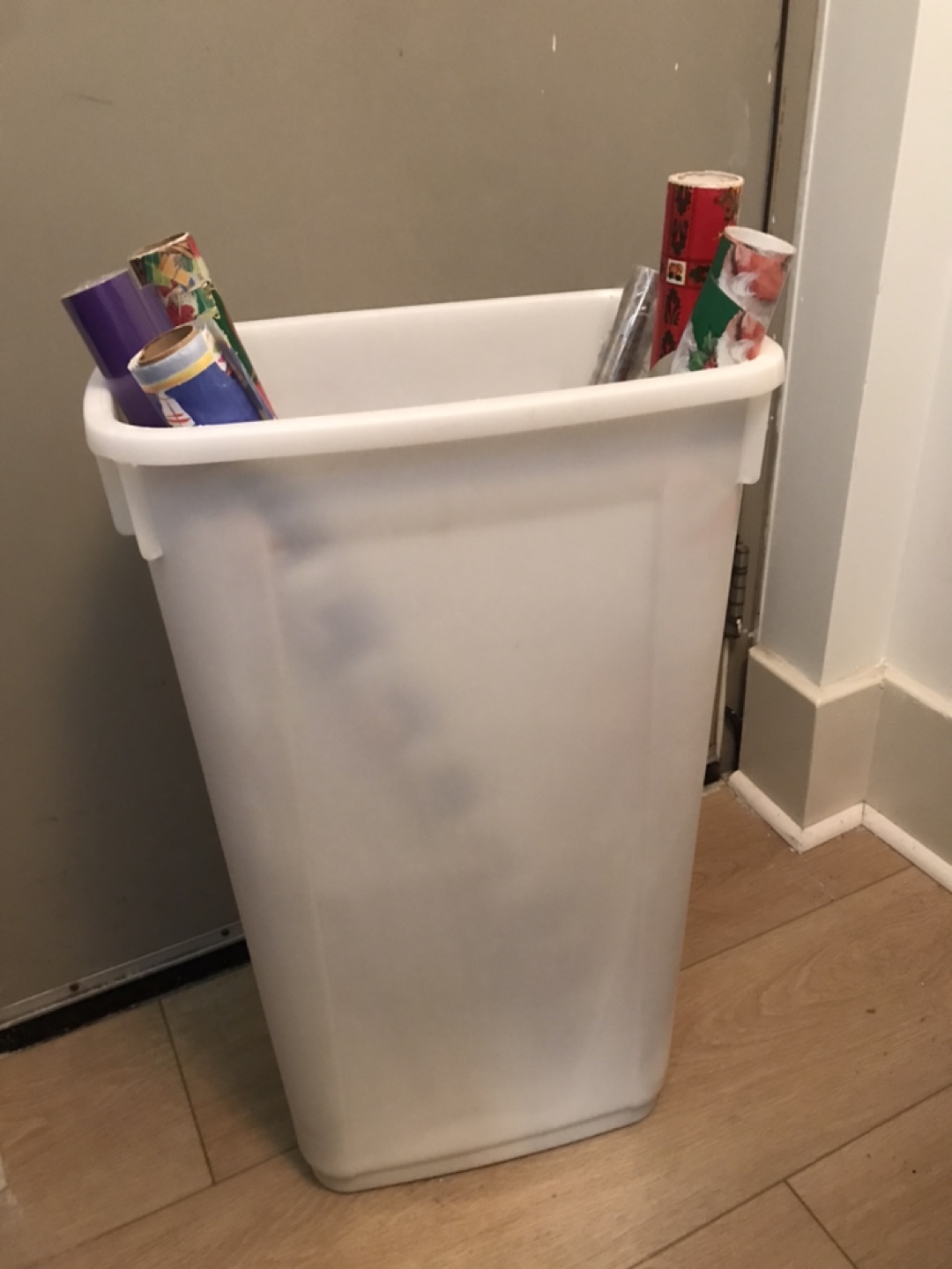 Wrapping paper storage container - photo 2
