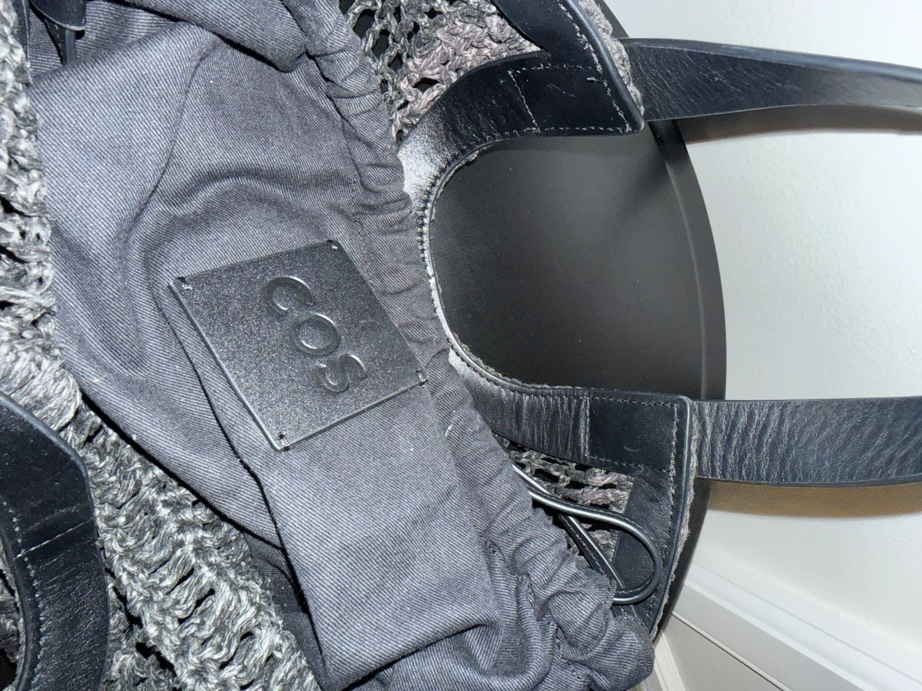 COS Black Woven Tote Bag - photo 3