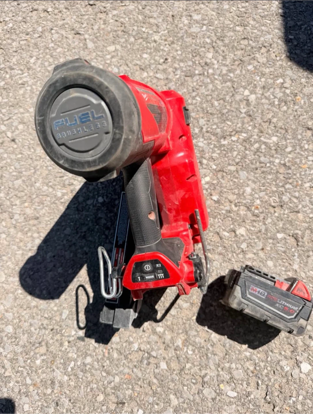 Milwaukee M18 FUEL Nailer with Battery - photo 3