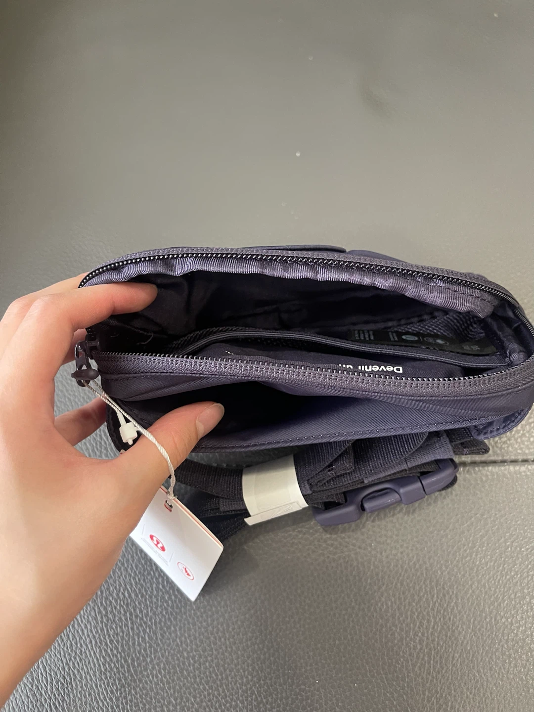 Lululemon Team Canada Future Legacy Mini Belt Bag| NWT - photo 3
