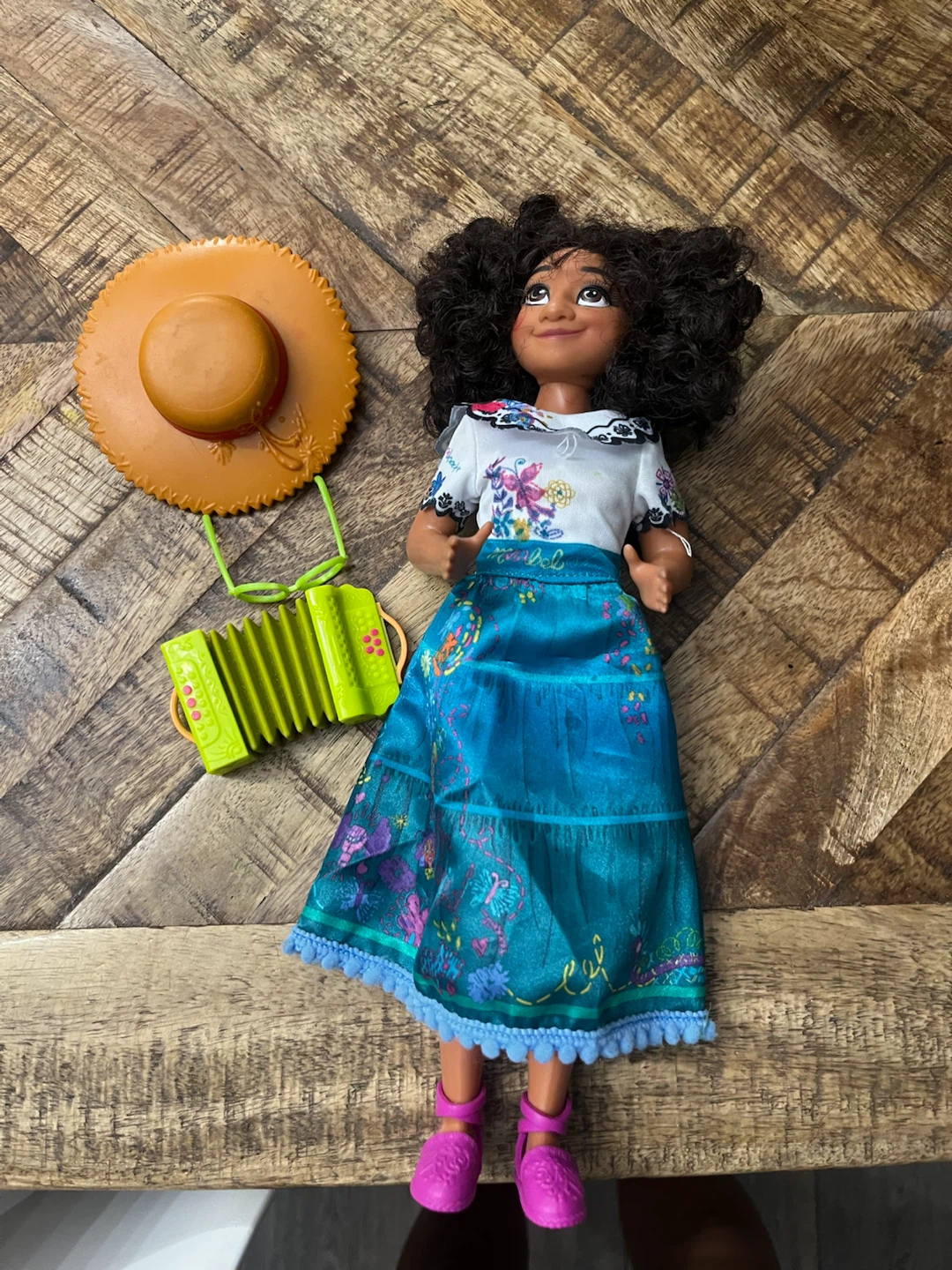 Encanto Mirabel Doll with Accordion and Hat - photo 2