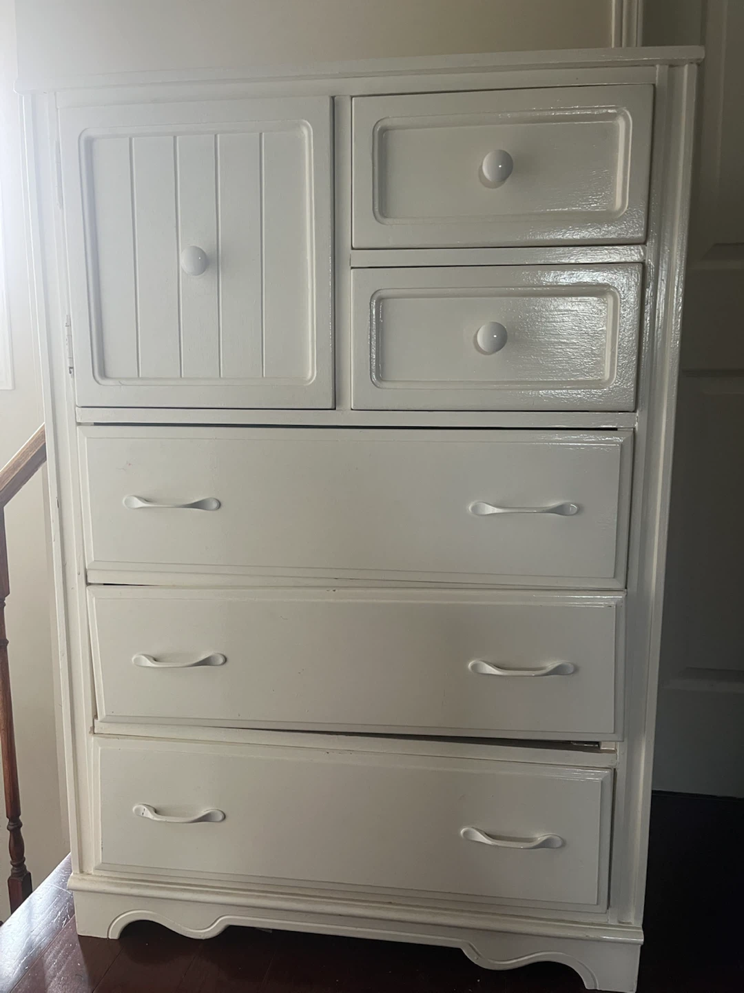 White Chest of Drawers