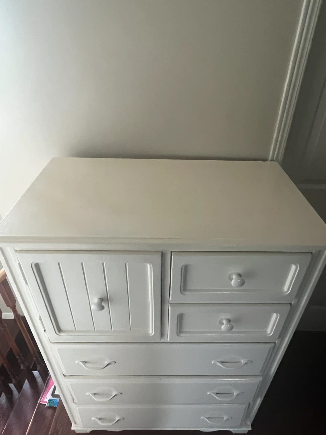 White Chest of Drawers - photo 2