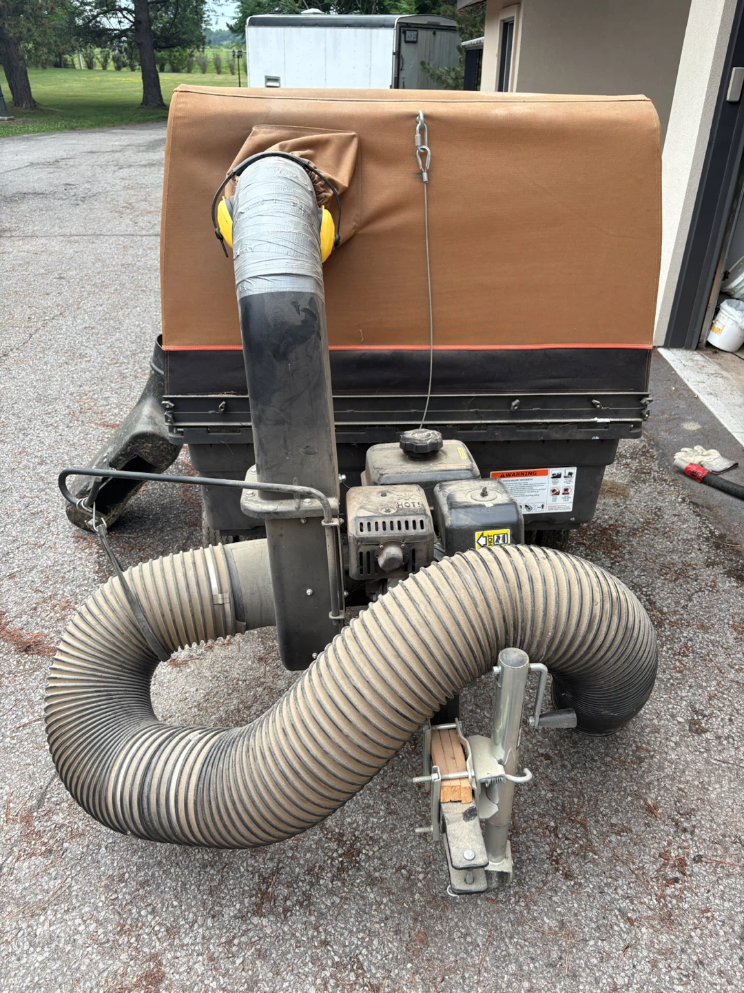 DR Power Pro XL321 Tow-Behind Lawn and Leaf Vacuum - photo 3