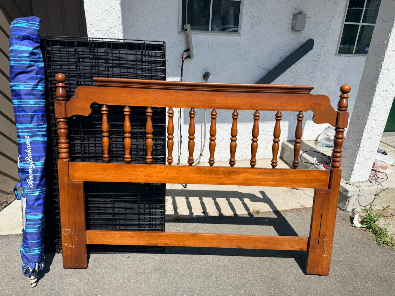Queen Solid Wood Bed Frame + Box Spring + Mattress - photo 2